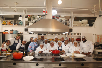Projeto social em São Paulo oferece curso gratuito de gastronomia em escola renomada.